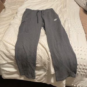 gray men’s nike sweats